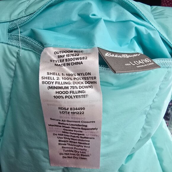 Eddie Bauer REVERSIBLE Soft Aqua Navy Down Winter Puffer Jacket Girls Size 14/16 - Picture 11 of 11
